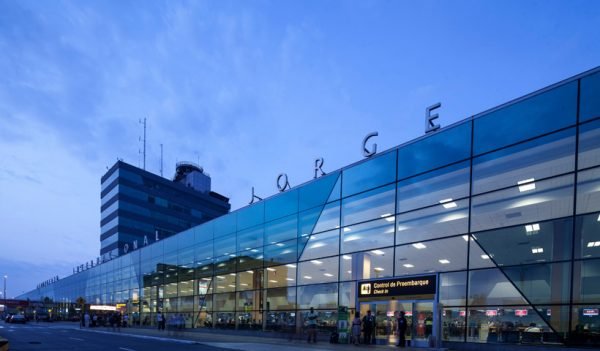 Aeropuerto Internacional Jorge Chávez recibe acreditación en medición de Huella de Carbono
