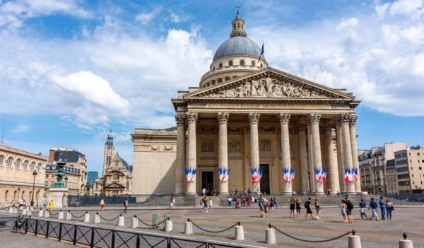 Panteón de París, tumba de la científica Marie Curie.