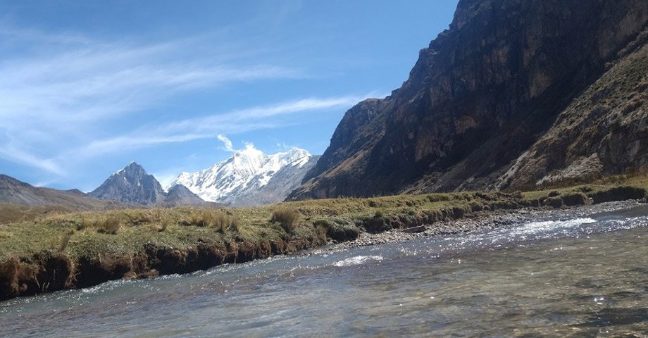 Tour al Nevado León Dormido en la cordillera del Raura, Lima.