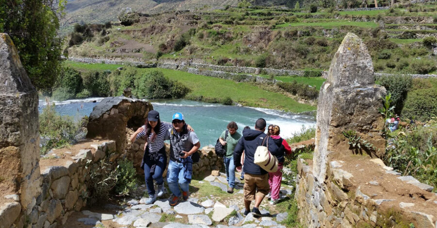 Descubre los mejores destinos para viajar en Semana Santa en Perú