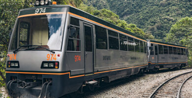 Vive la historia del Cusco con Inca Rail: Descubre el renovado servicio The Premium & Lounge