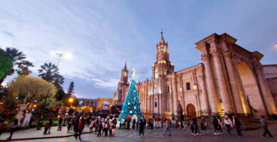 Descubre la Magia de la Navidad en Tres Destinos Inolvidables: Arequipa, Oxapampa e Ica